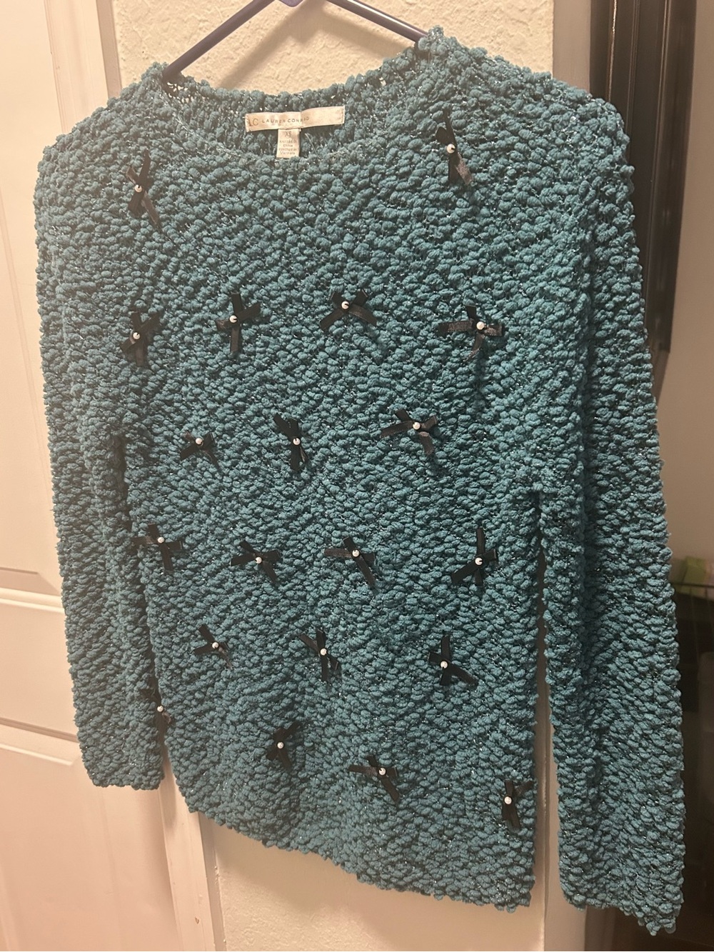 Lauren Conrad sweater w/ bows